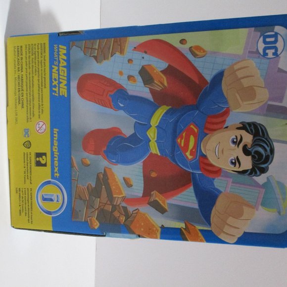 Imaginext DC Super Friends Superman XL Action Figure, 10 inches Tall - Picture 3 of 5